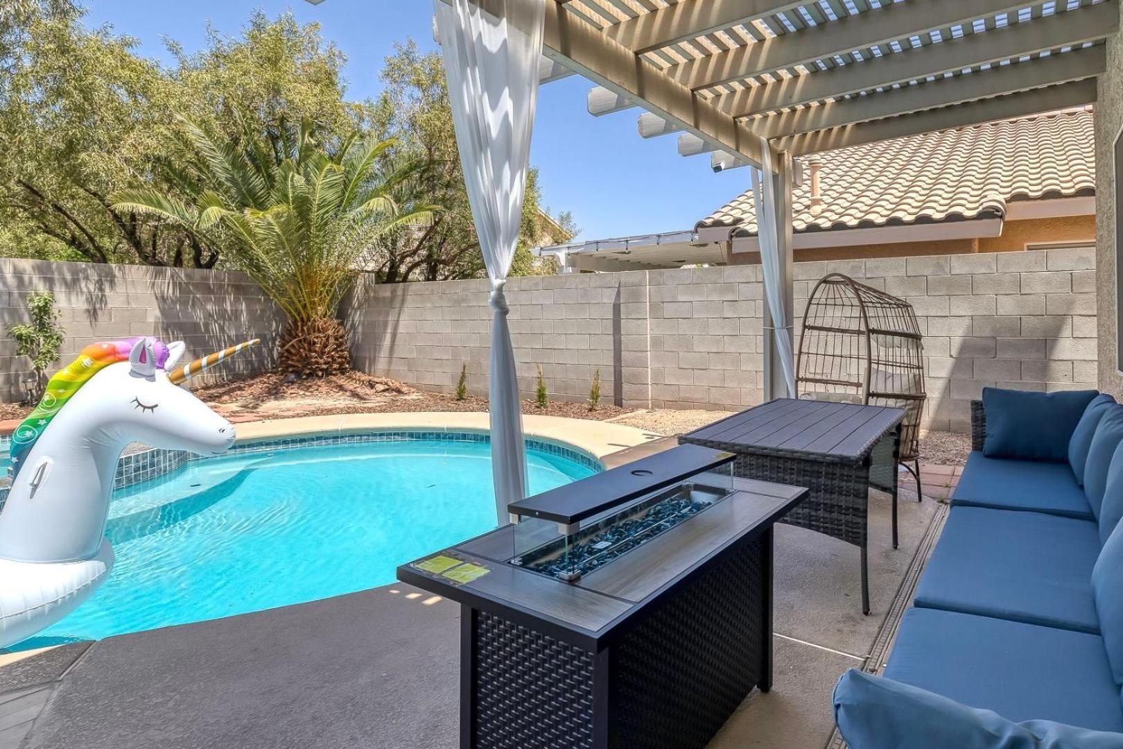 Modern Home In Las Vegas Near Strip With Pool And Jacuzzi Eksteriør bilde